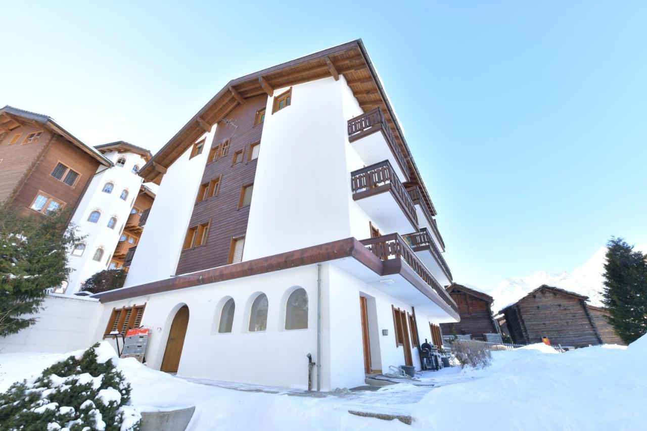 Ambassador Yellow Home Grächen Exterior foto